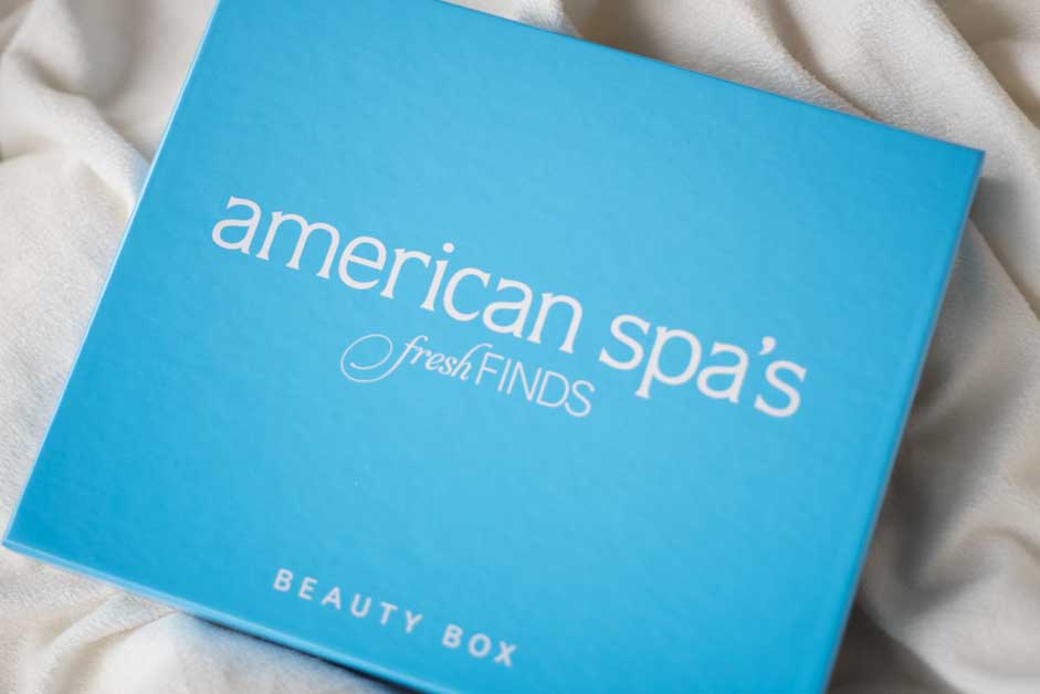 American Spa Fresh Finds Box December Lipgloss Aftershave
