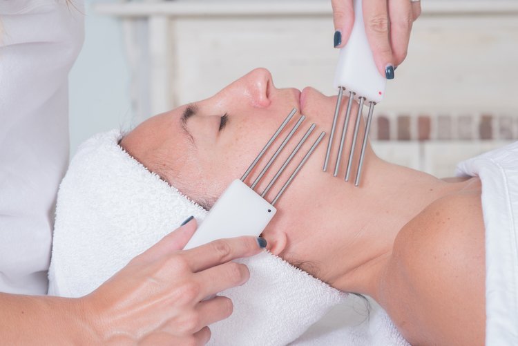 5 Facial Care Tools For Your Treatment Room